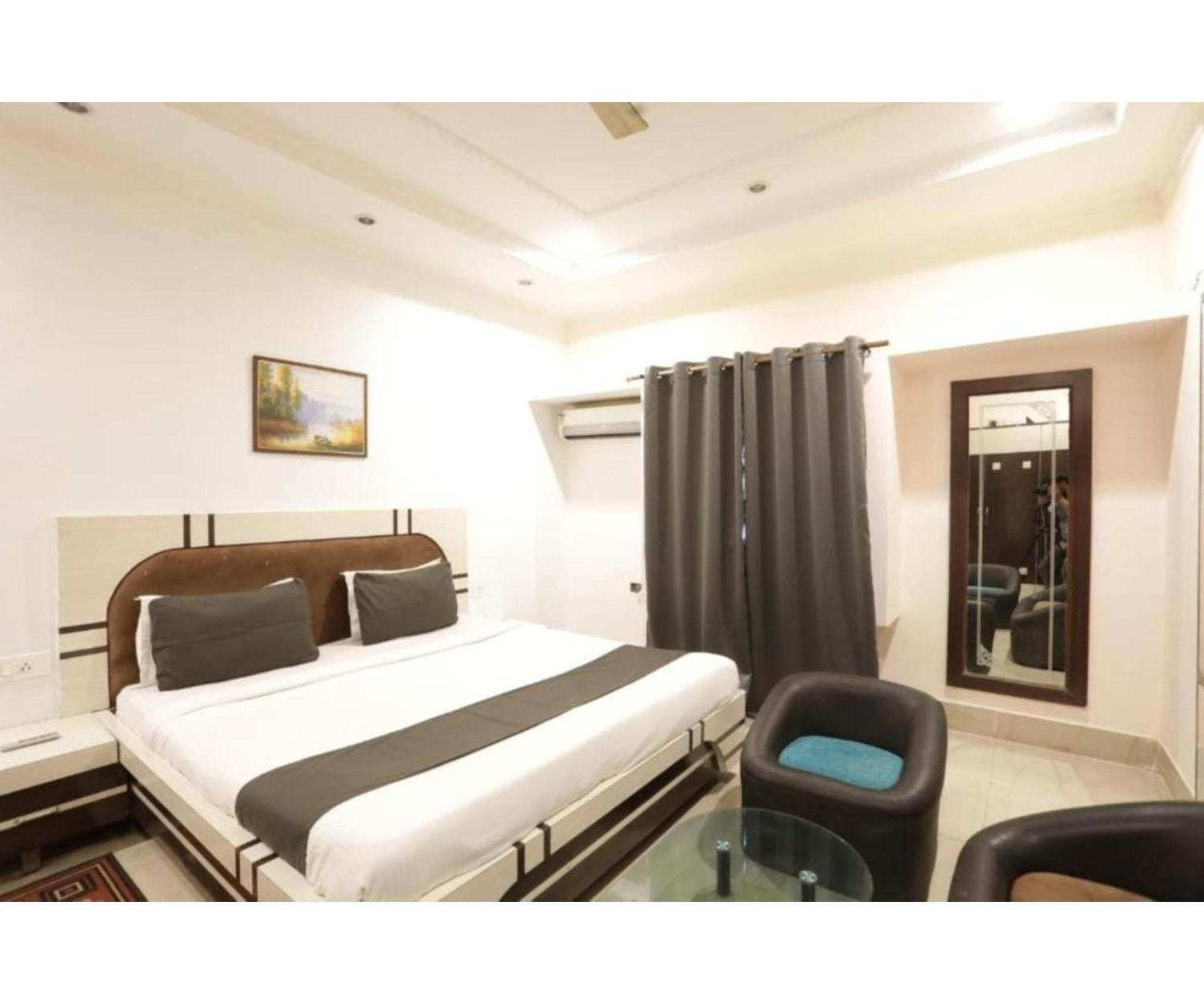Day S Inn Luxury Stay Near Care Hospital In Budget Friendly Price Best Seller Bhubaneswar Exterior foto