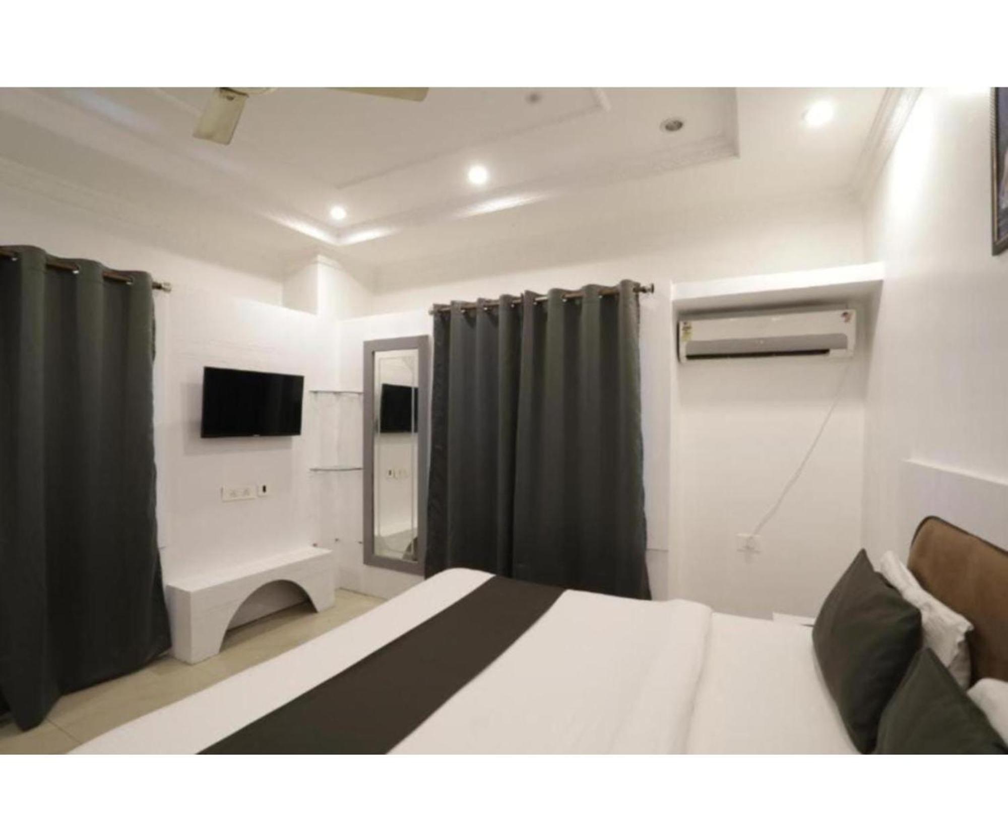 Day S Inn Luxury Stay Near Care Hospital In Budget Friendly Price Best Seller Bhubaneswar Exterior foto