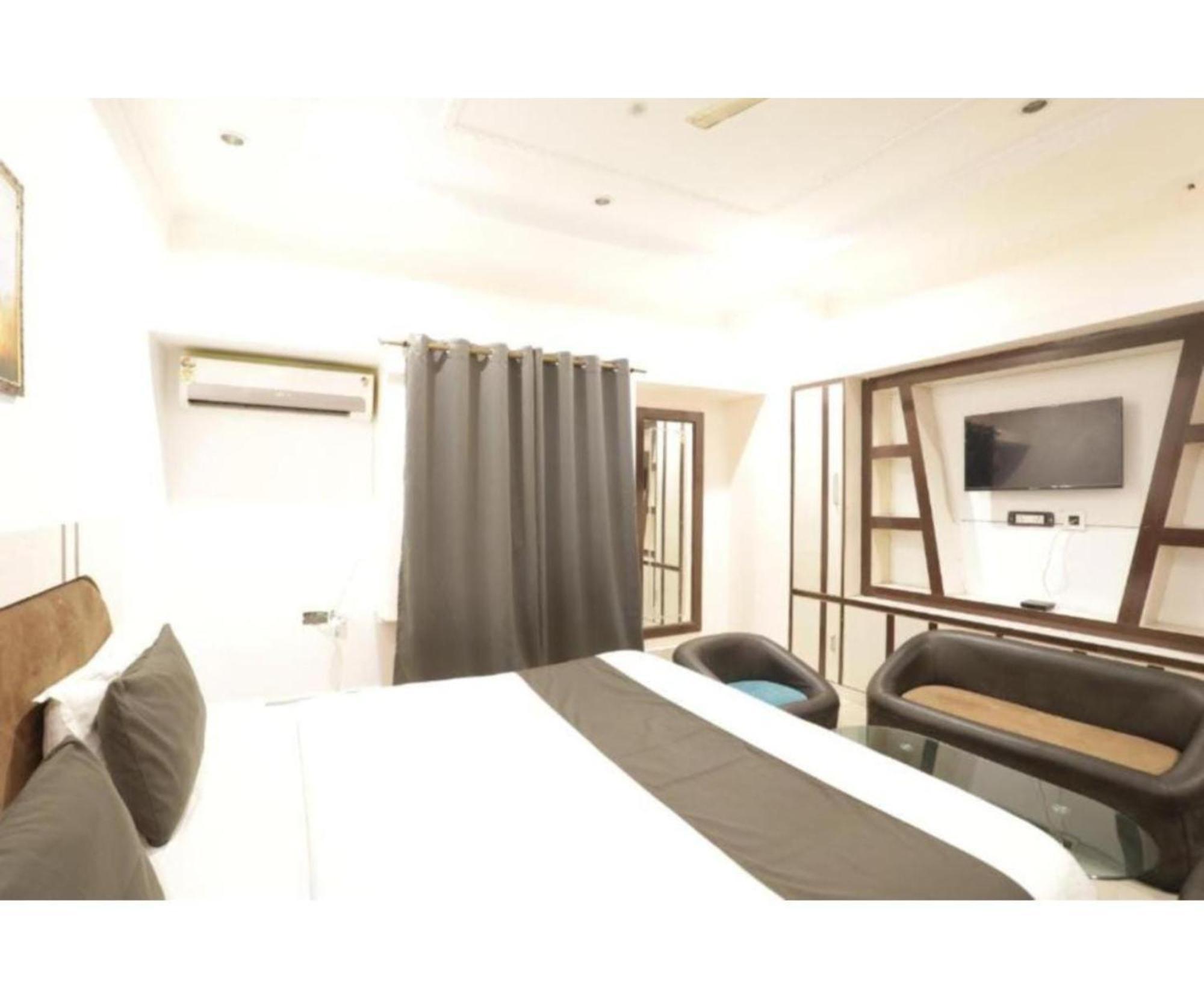 Day S Inn Luxury Stay Near Care Hospital In Budget Friendly Price Best Seller Bhubaneswar Exterior foto